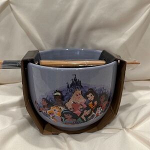 Disney Princesses Ramen Bowl With Chopsticks NWT Belle Snow White Aurora